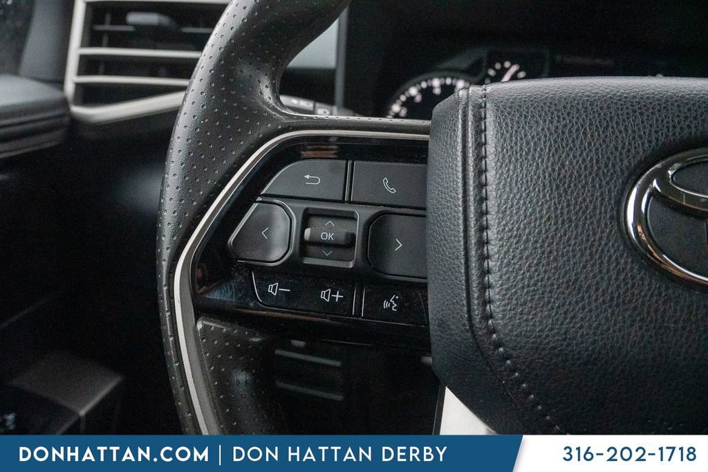 Used 2022 Toyota Tundra SR5 AWD/4WD image 11