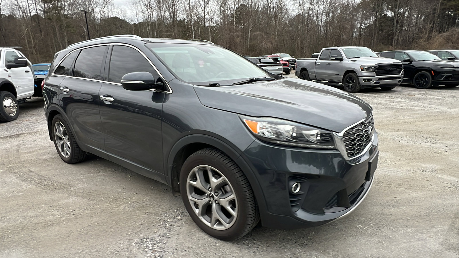 Used 2019 Kia Sorento EX image 5