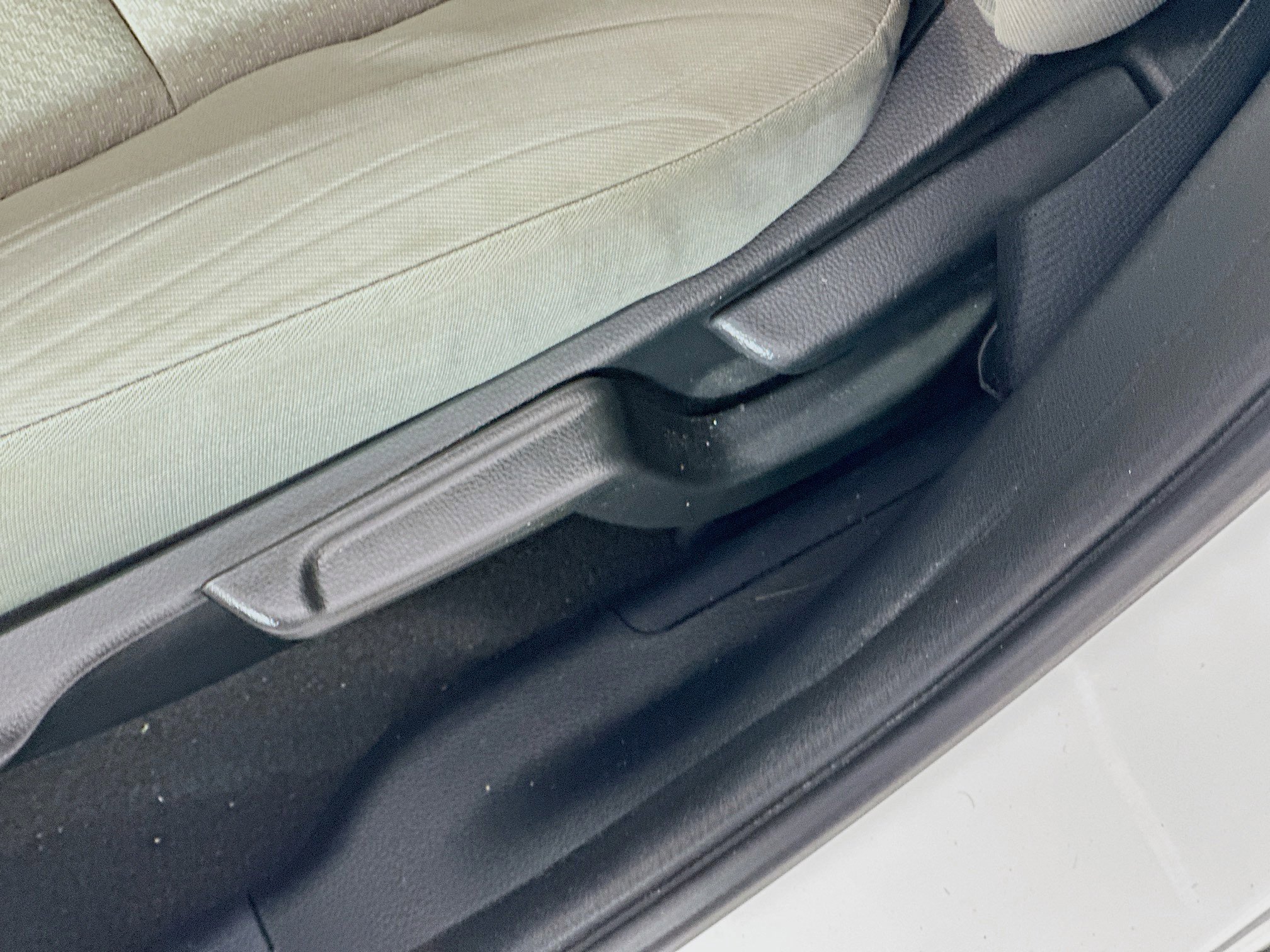 Used 2019 Honda HR-V LX image 13