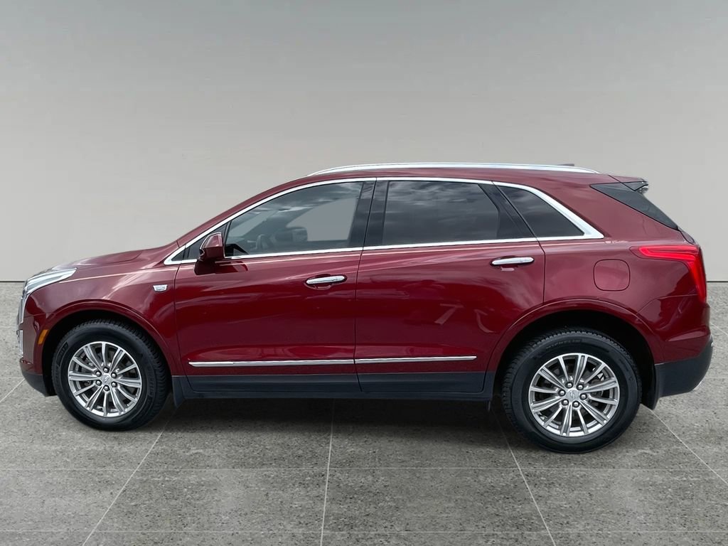 Used 2018 Cadillac XT5 Luxury w/ Driver Awareness Package image 2