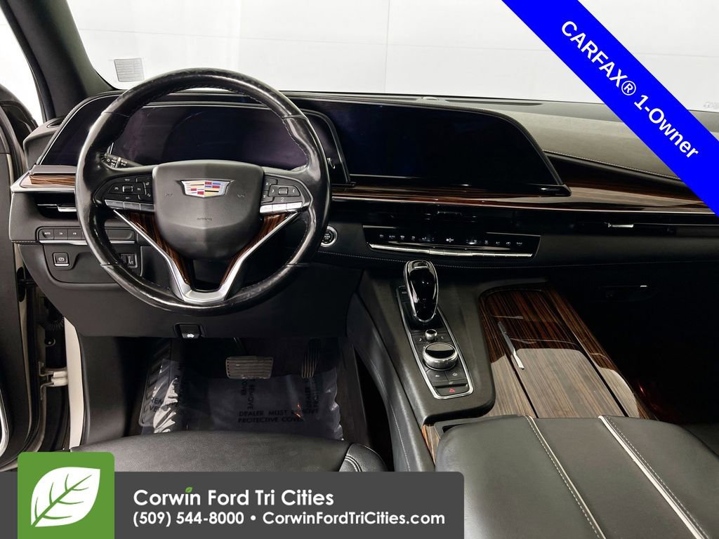 Used 2022 Cadillac Escalade Luxury w/ LPO, Floor Liner Package image 26