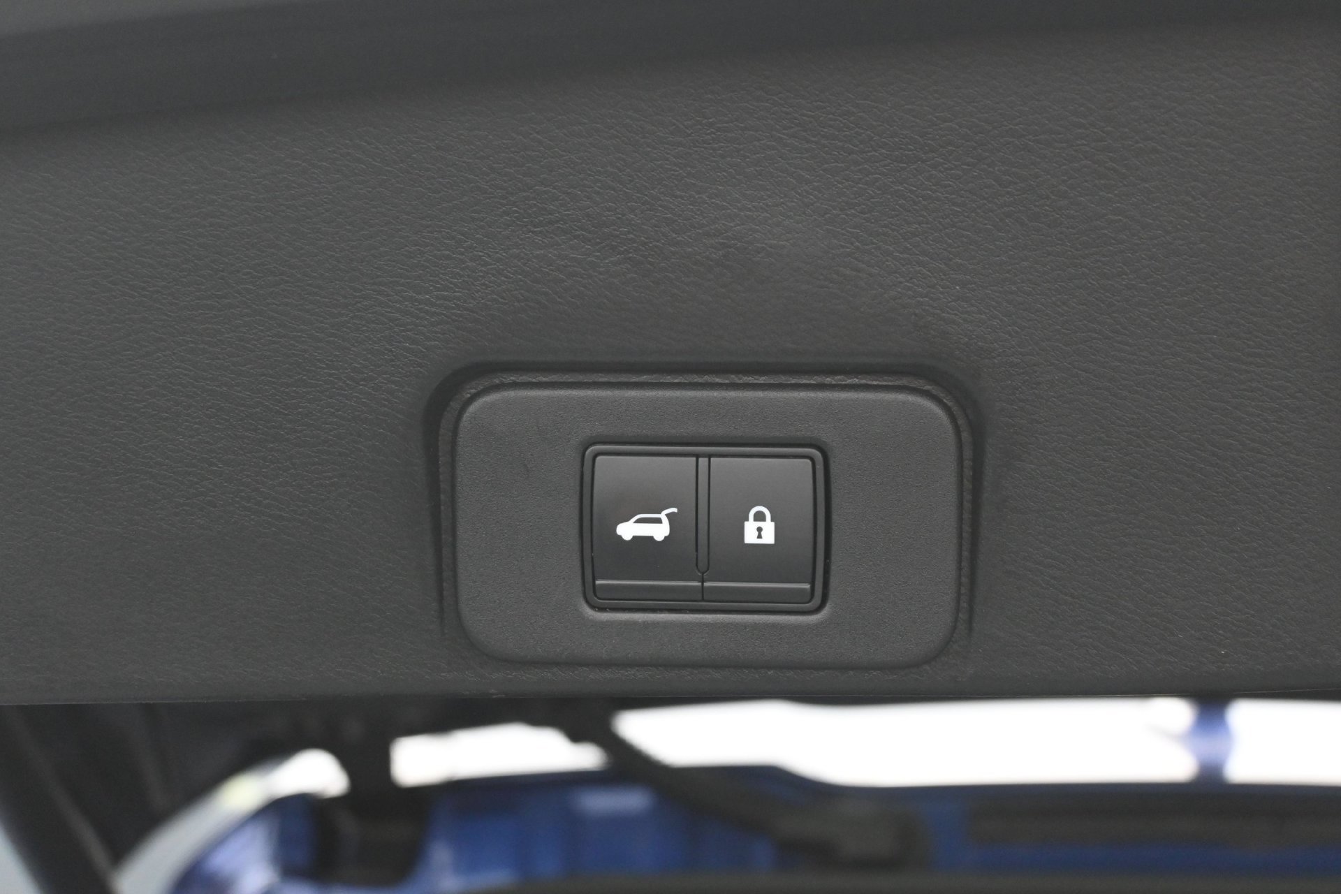Used 2021 Nissan Rogue SV w/ Premium Package AWD/4WD image 19
