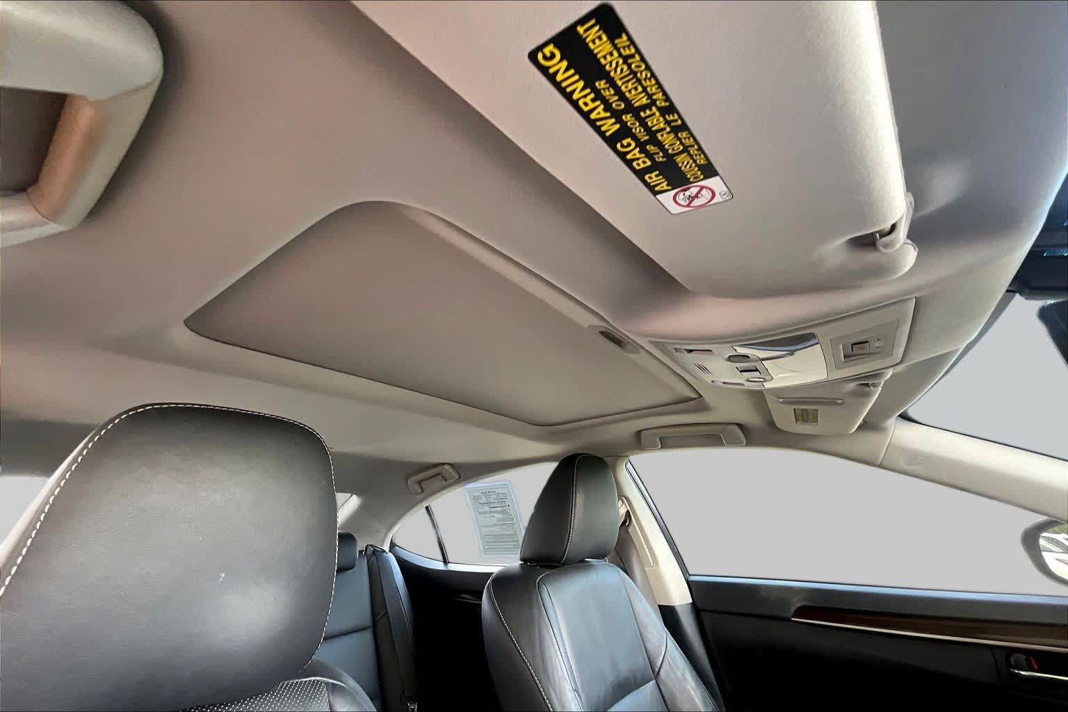 Used 2014 Lexus ES 350 w/ Luxury Package FWD image 12