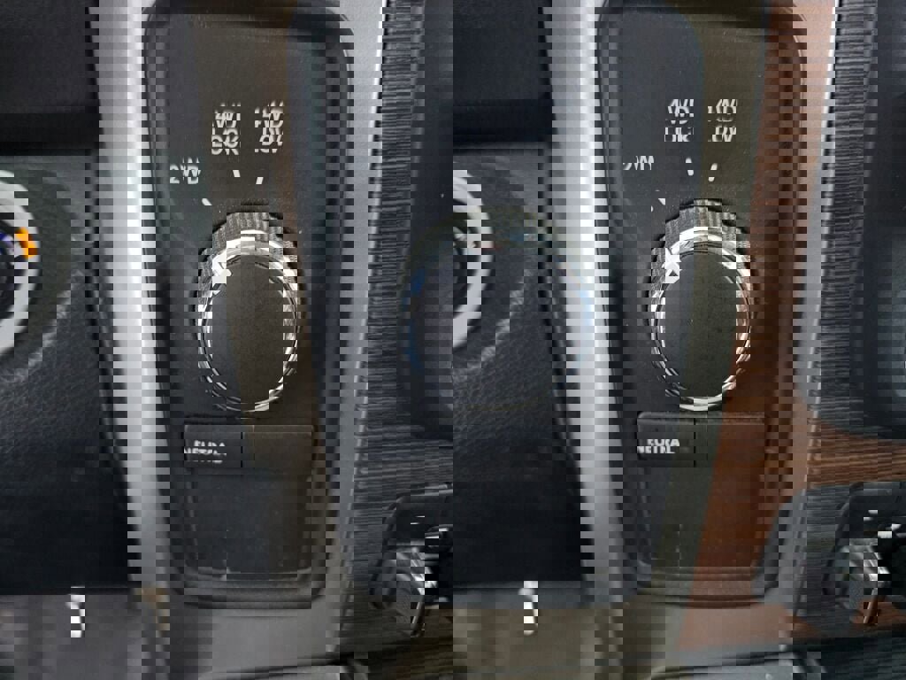 Used 2013 RAM 2500 Laramie w/ Cold Weather Group AWD/4WD image 25