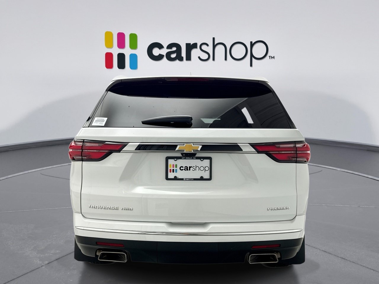 Used 2023 Chevrolet Traverse Premier AWD/4WD image 4