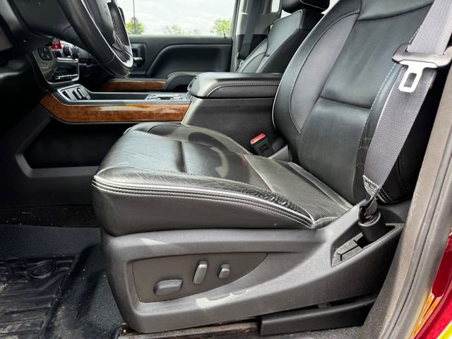 Used 2017 Chevrolet Silverado 1500 High Country AWD/4WD image 23