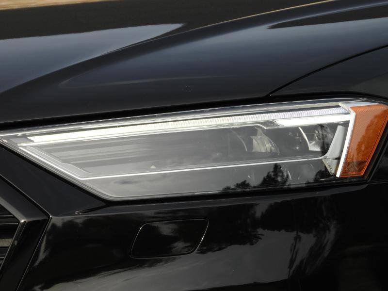 Used 2020 Audi A8 L 3.0T w/ Executive Package AWD/4WD image 4