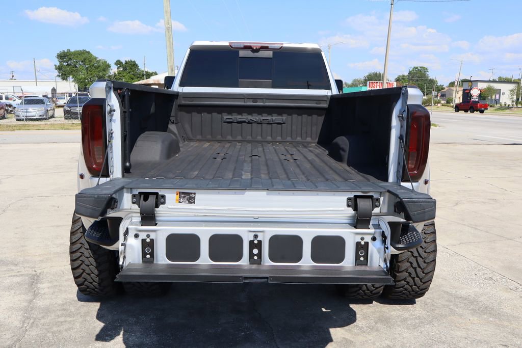 Used 2020 GMC Sierra 3500 Denali w/ Denali Ultimate Package AWD/4WD image 31