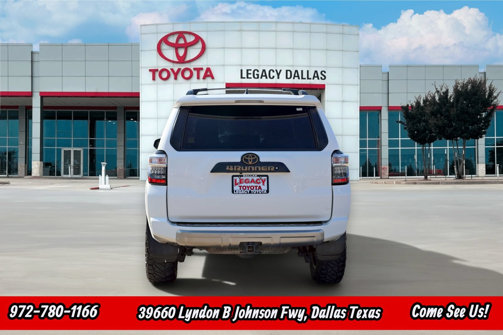 Used 2019 Toyota 4Runner TRD Off-Road AWD/4WD image 8