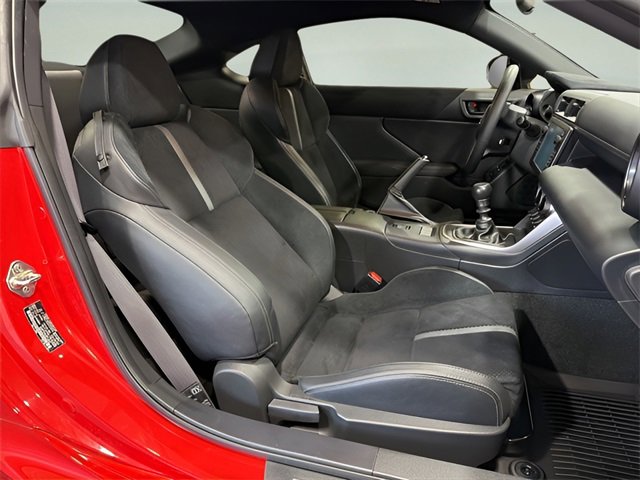 Used 2025 Toyota GR86 Premium image 14