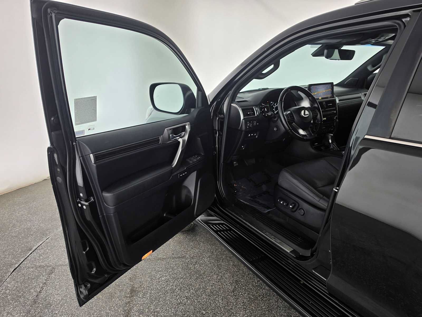 Certified 2023 Lexus GX 460 Premium w/ Premium Plus Package AWD/4WD image 19