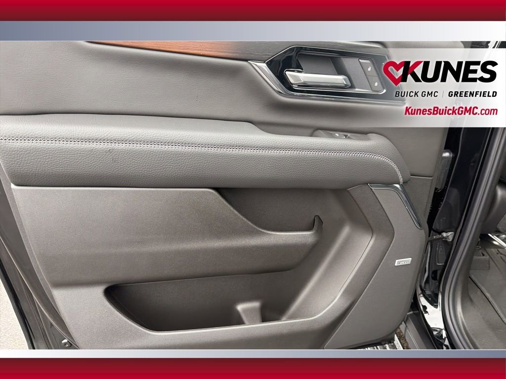 New 2026 GMC Yukon XL Denali w/ Denali Reserve Package image 41