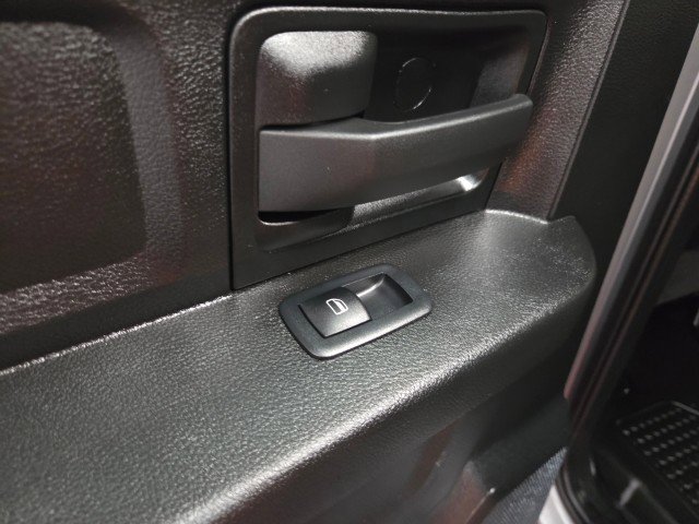 Used 2022 RAM 3500 Tradesman w/ Chrome Appearance Group image 39