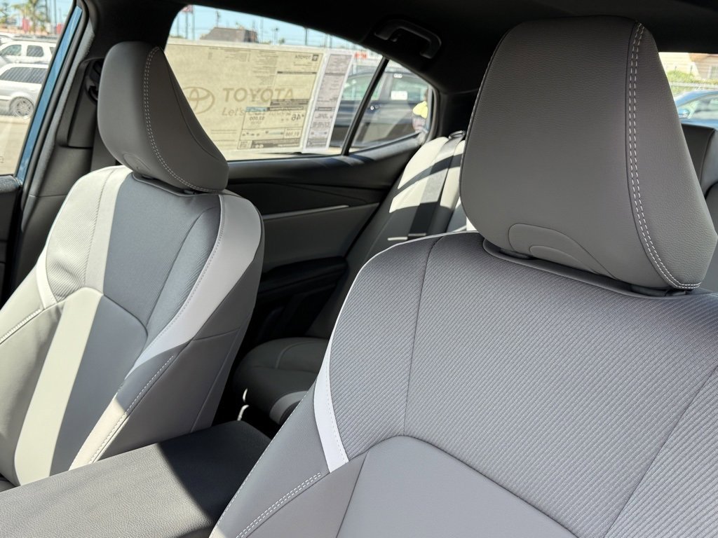 New 2026 Toyota Camry SE image 18