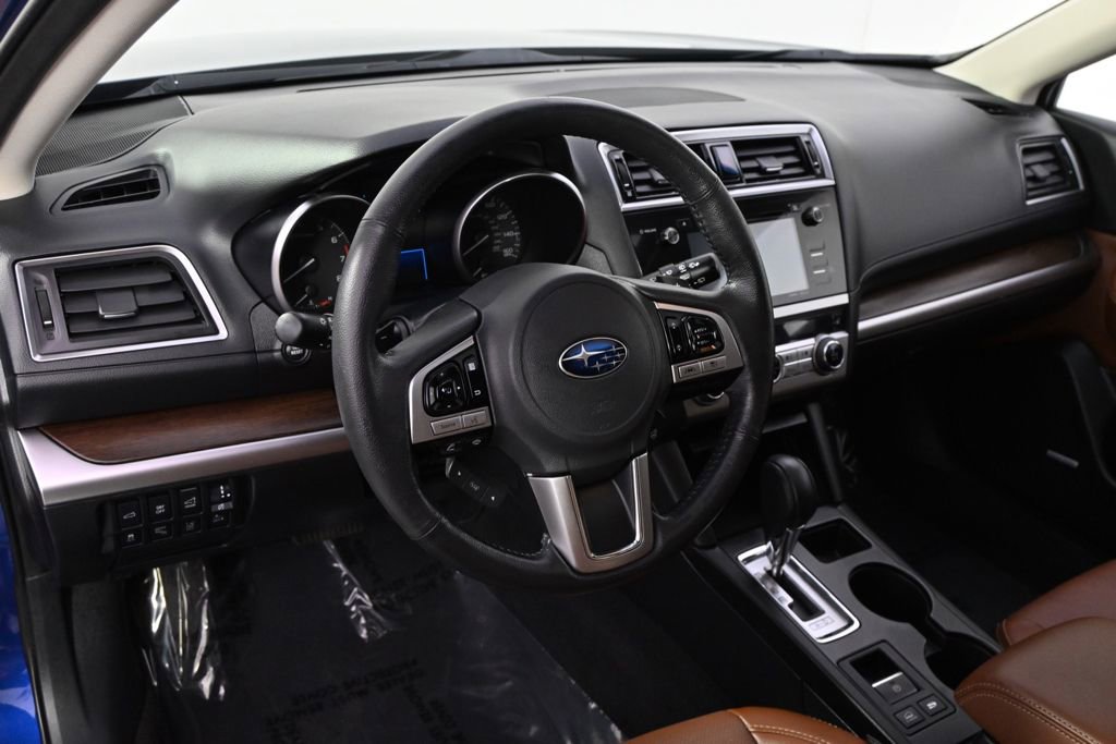 Used 2017 Subaru Outback 3.6R Touring w/ Popular Package #5A image 12
