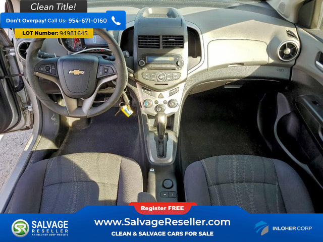 Used 2014 Chevrolet Sonic LT image 11