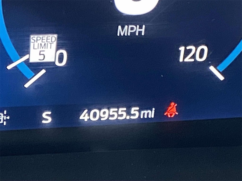 Used 2022 Ford F150 Lariat w/ Equipment Group 502A High image 35