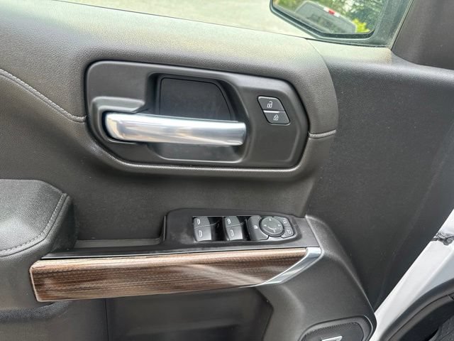 Used 2019 Chevrolet Silverado 1500 RST AWD/4WD image 17