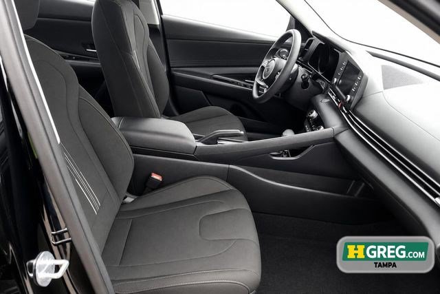 Used 2023 Hyundai Elantra SEL FWD image 10