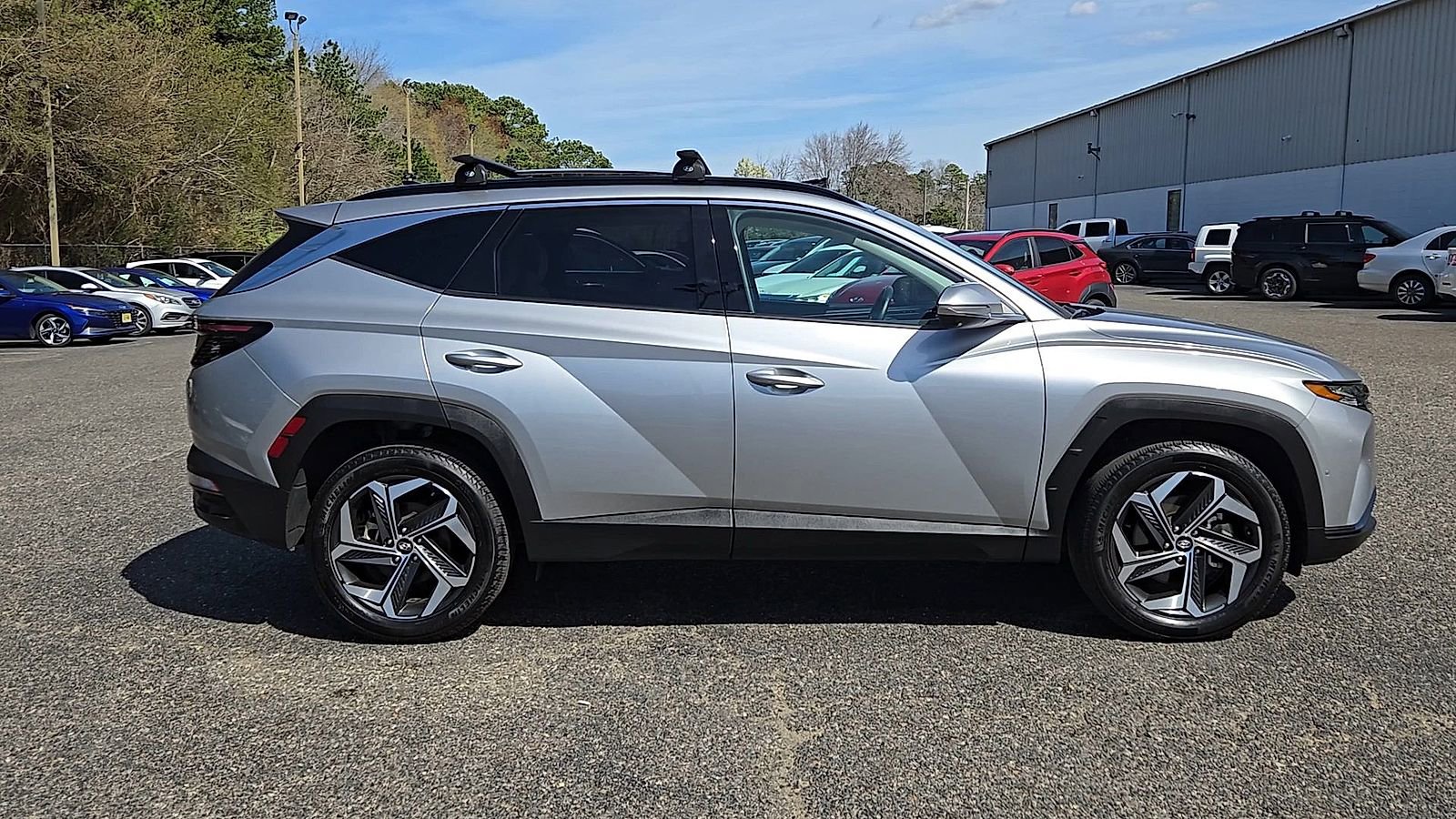 Certified 2023 Hyundai Tucson Limited AWD/4WD image 9