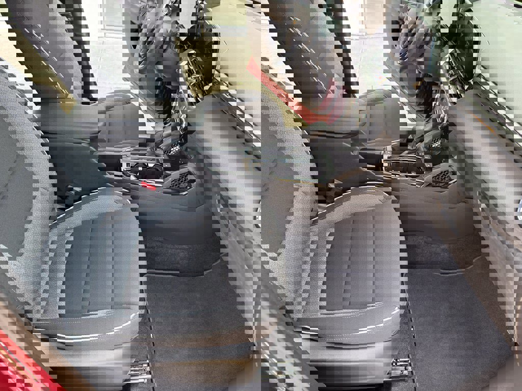 Used 2025 Chevrolet TrailBlazer LT image 27