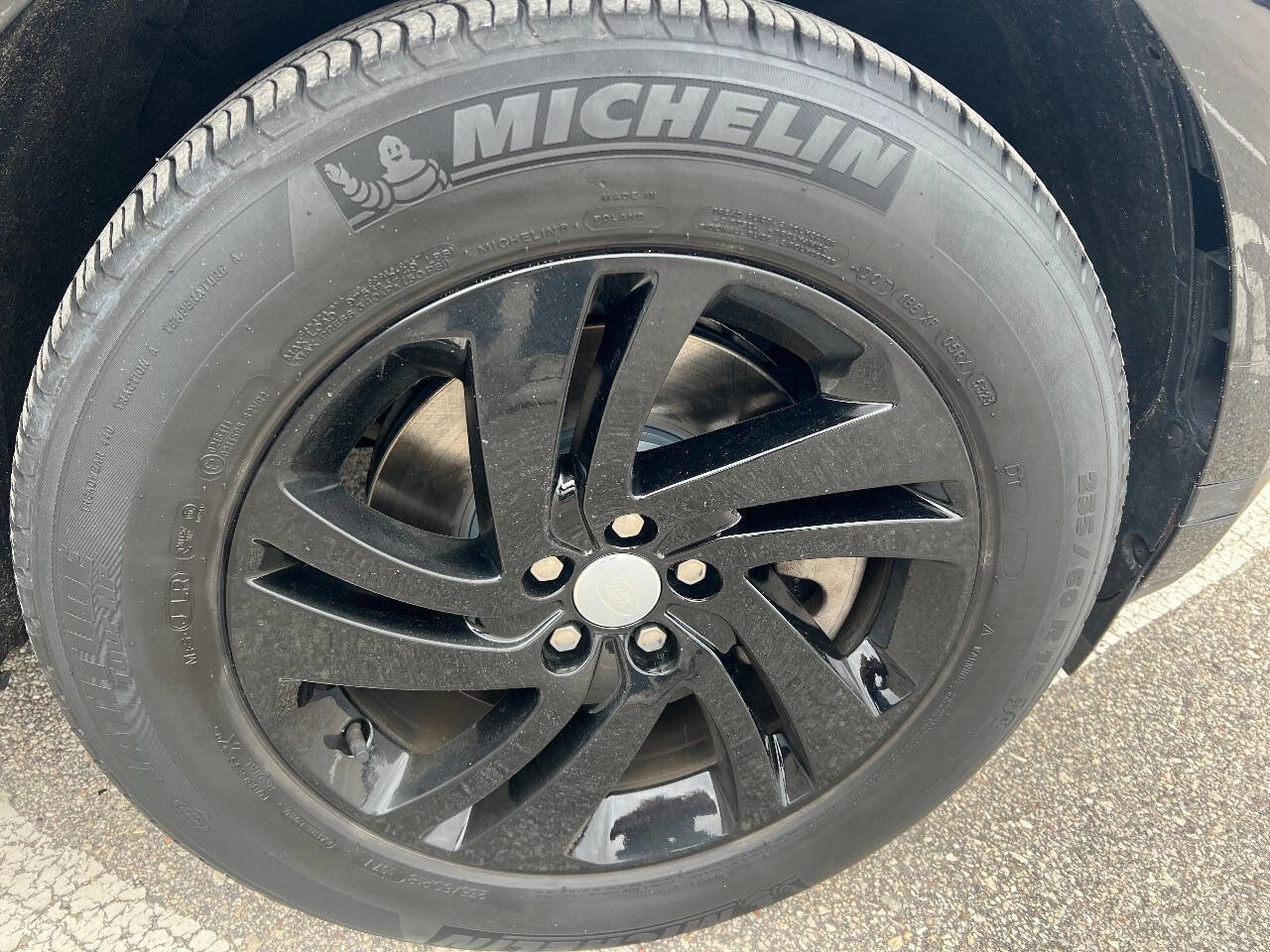 Used 2024 Land Rover Range Rover Evoque S image 29