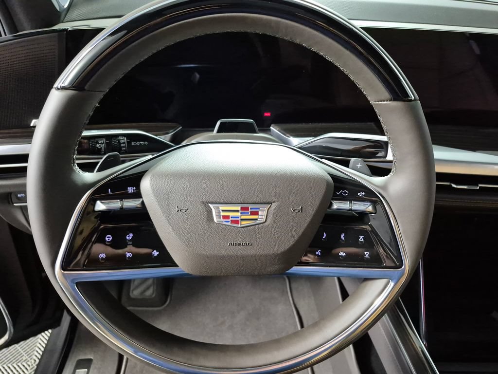 New 2026 Cadillac Escalade Luxury w/ Touring Package AWD/4WD image 11