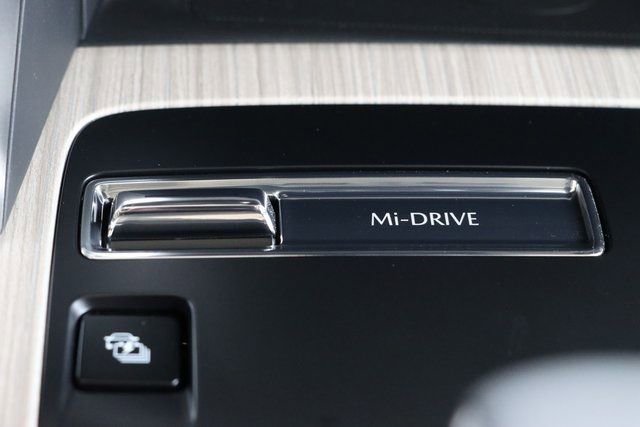 New 2025 MAZDA CX-70 Plug-In Hybrid w/ Premium Pkg AWD/4WD image 36