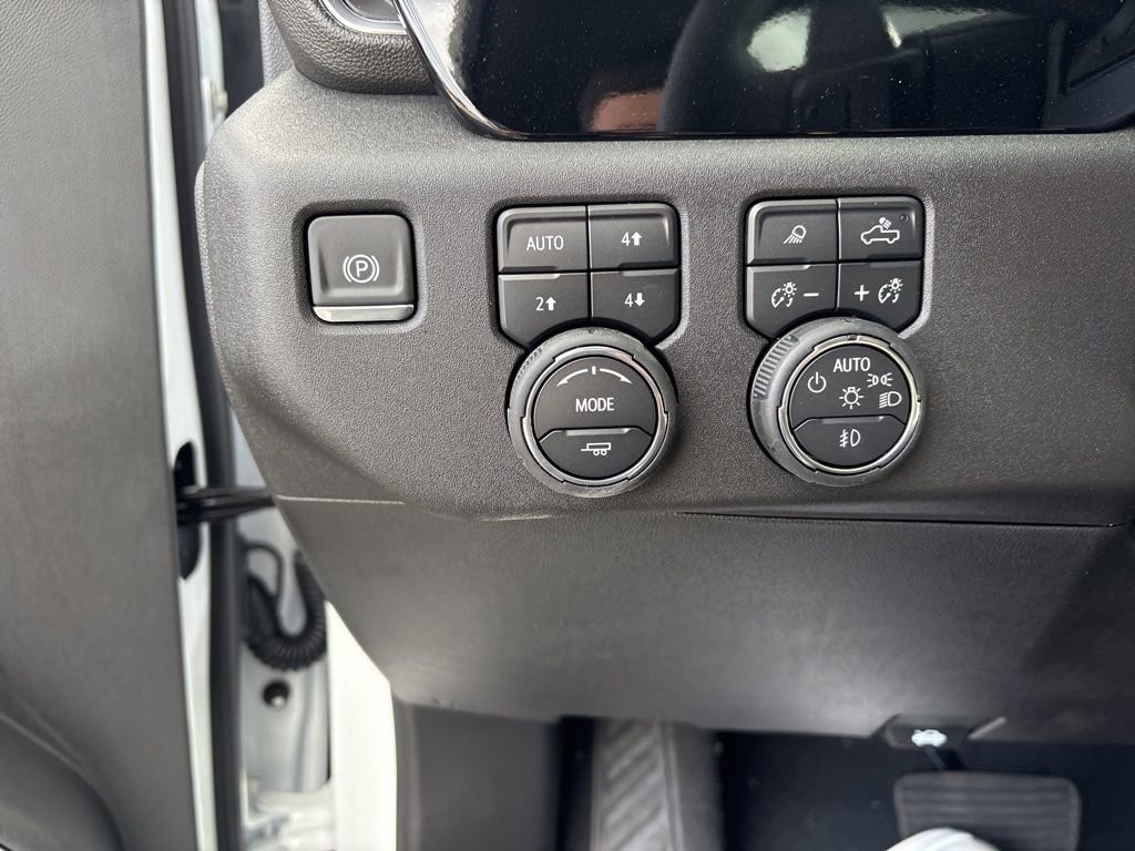 New 2025 Chevrolet Silverado 1500 RST w/ Convenience Package II image 18