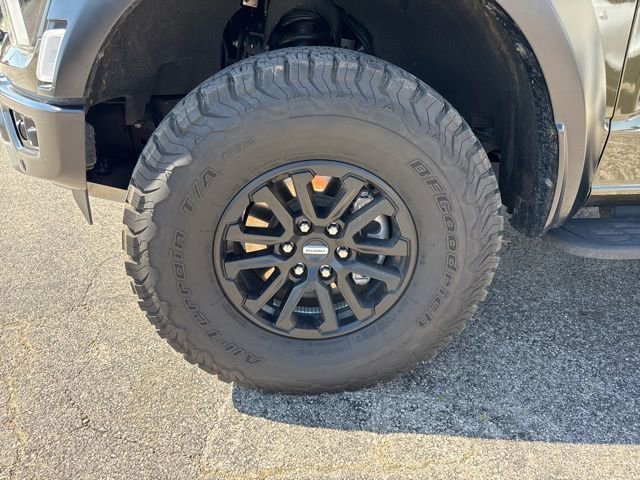 Used 2025 Ford F150 Raptor image 22