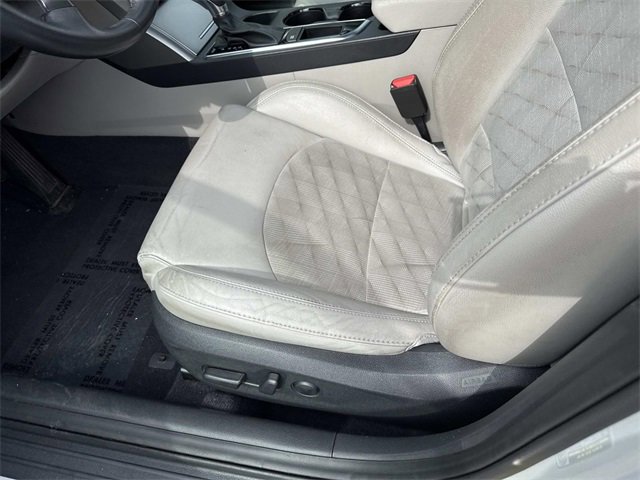 Used 2017 Hyundai Sonata Sport w/ Value Edition Package 02 image 15