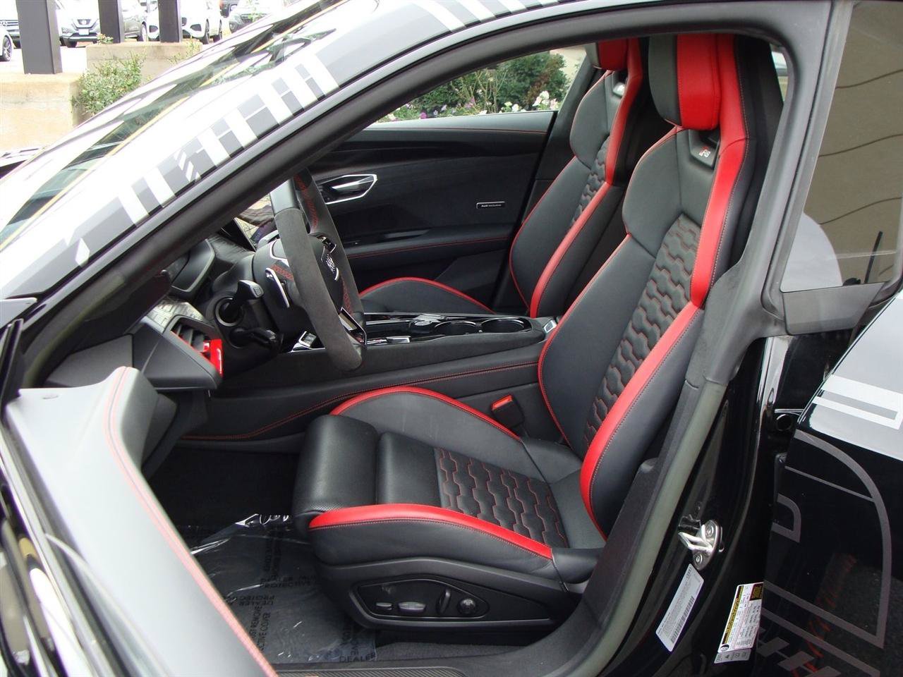 Used 2023 Audi RS e-tron GT AWD/4WD image 7