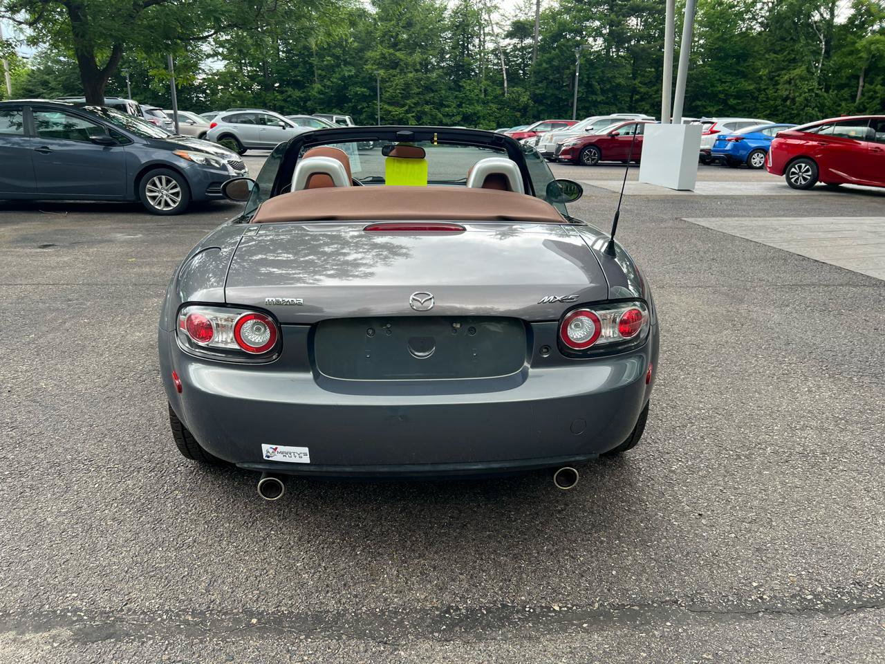 Used 2006 MAZDA MX-5 Miata Grand Touring RWD image 22