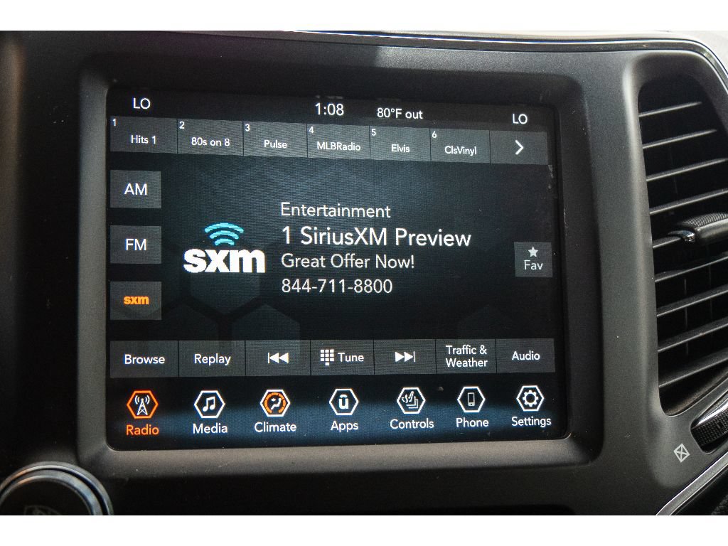 Used 2021 Jeep Cherokee Latitude Lux w/ Comfort/Convenience Group AWD/4WD image 25