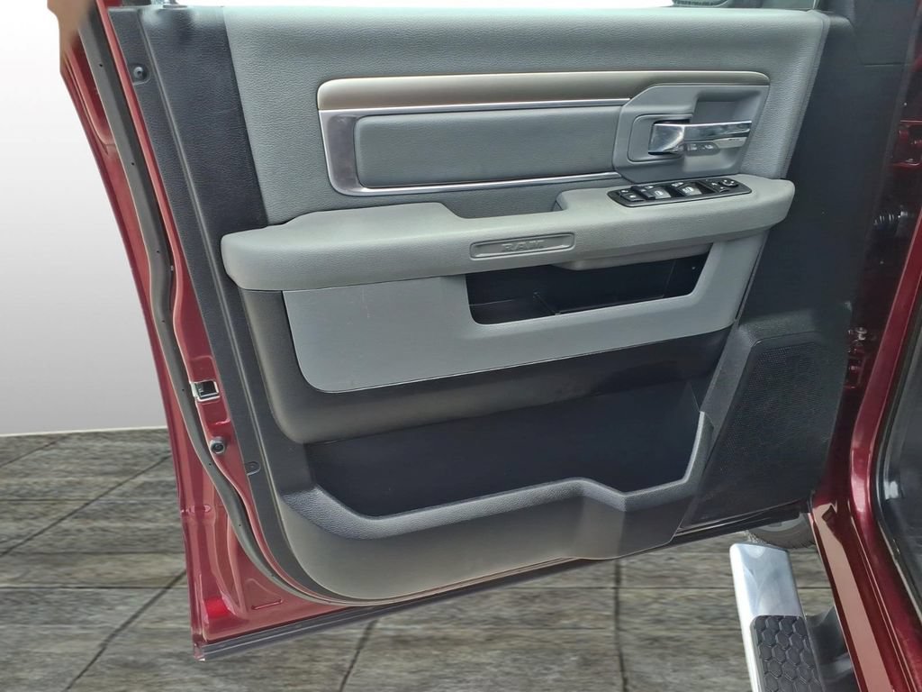 Used 2016 RAM 1500 Lone Star RWD image 12
