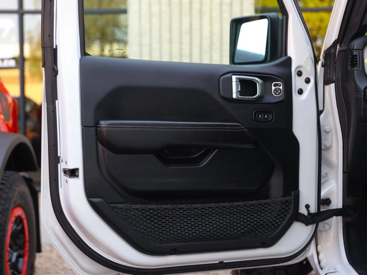 Used 2024 Jeep Wrangler Sahara AWD/4WD image 26