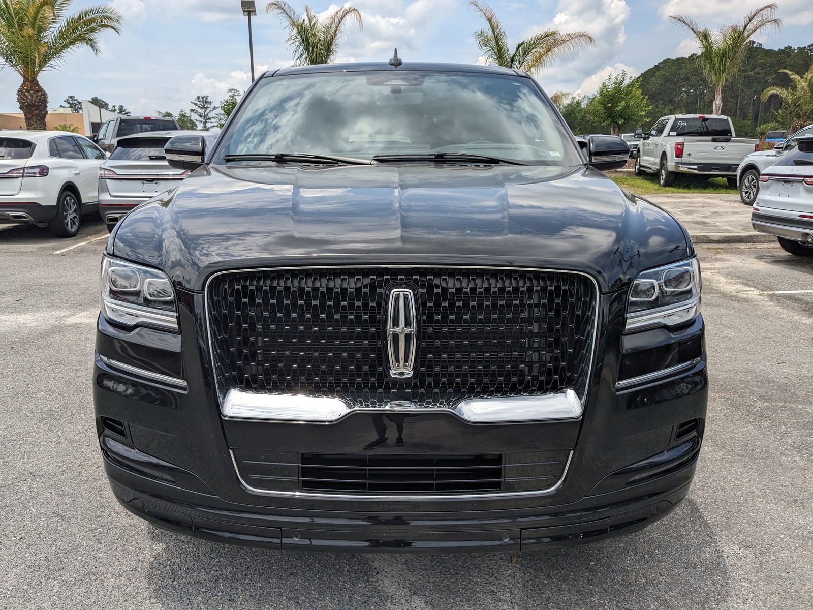 Certified 2024 Lincoln Navigator Reserve image 10