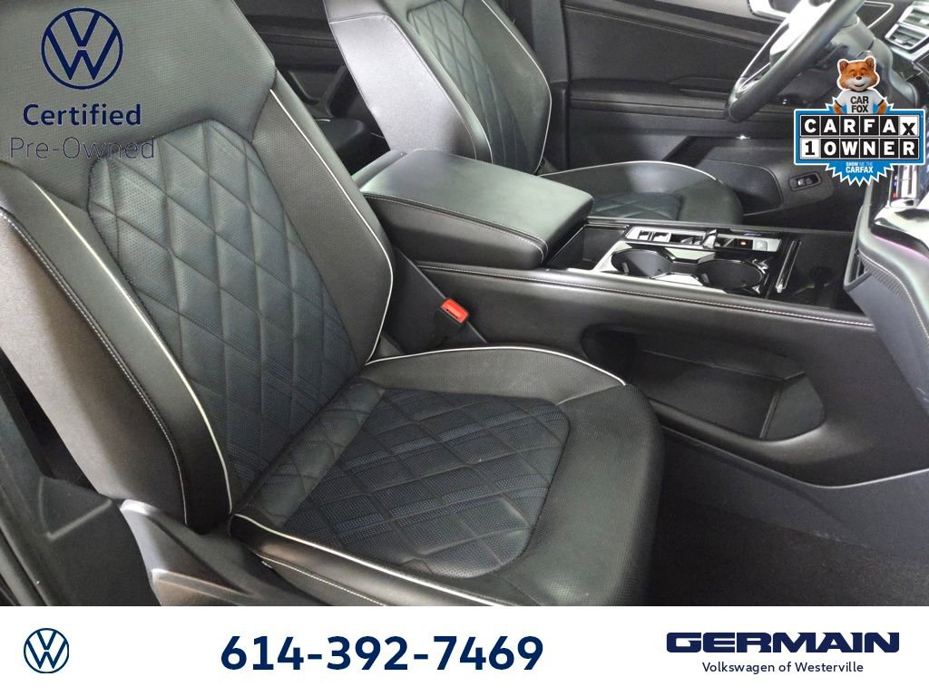 Certified 2025 Volkswagen Atlas Cross Sport SEL Premium R-Line AWD/4WD image 28