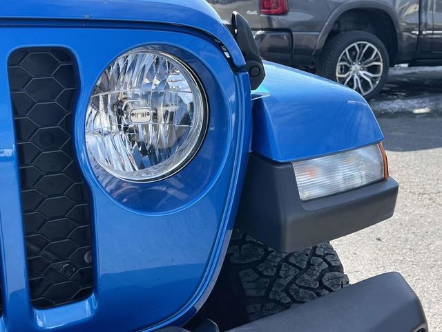 Used 2021 Jeep Gladiator Sport image 9