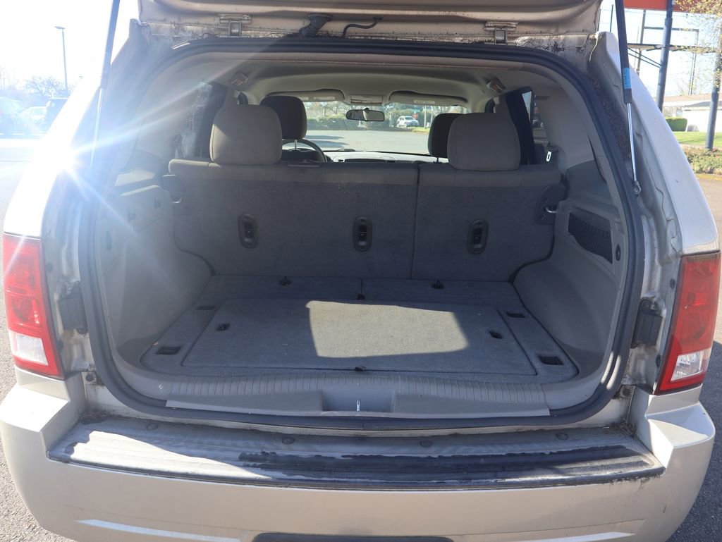 Used 2007 Jeep Grand Cherokee Laredo image 6