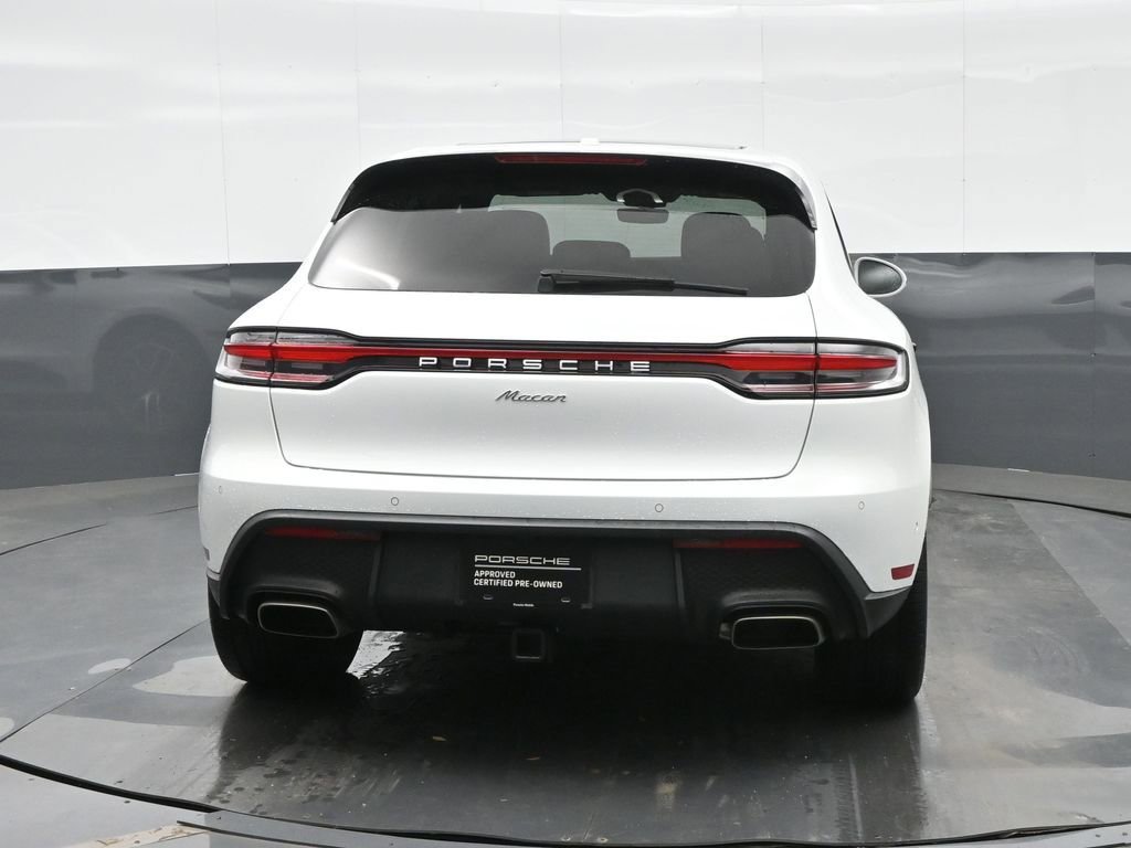 Certified 2025 Porsche Macan image 6