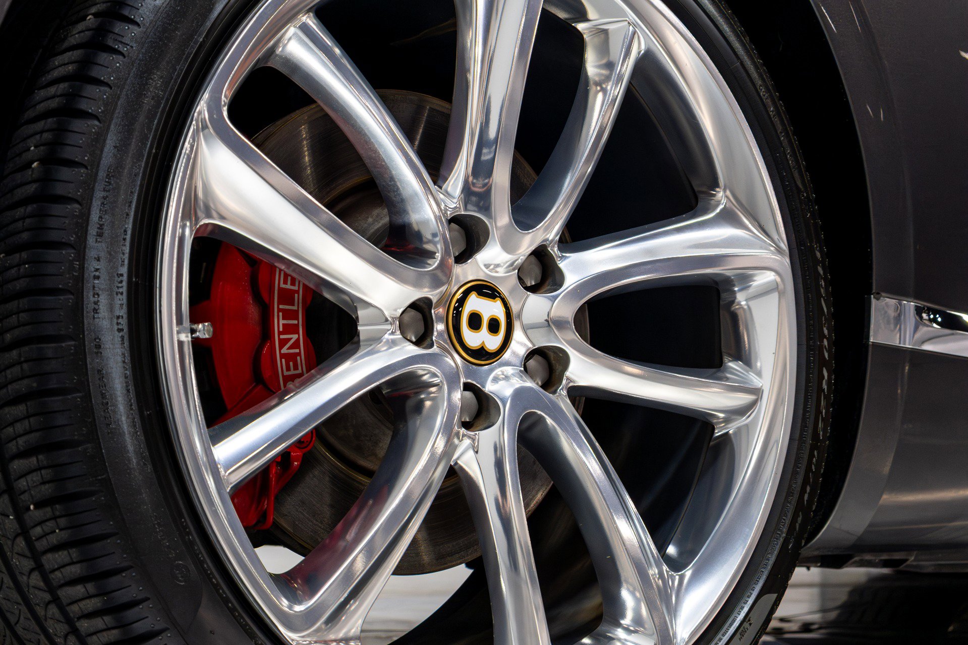 Used 2020 Bentley Continental GT image 43