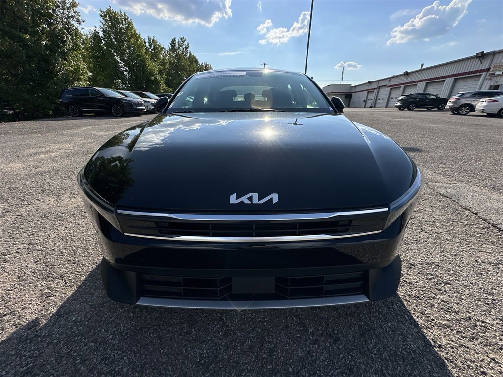 Used 2025 Kia K4 EX image 25