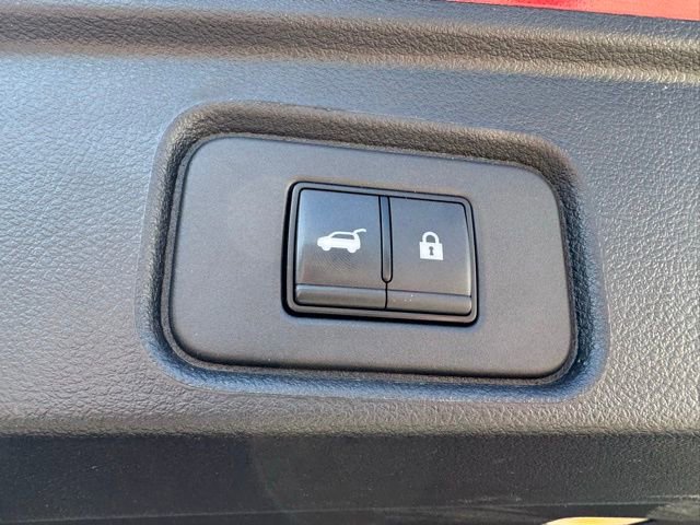 Used 2024 Nissan Pathfinder Platinum w/ Cargo Package image 28