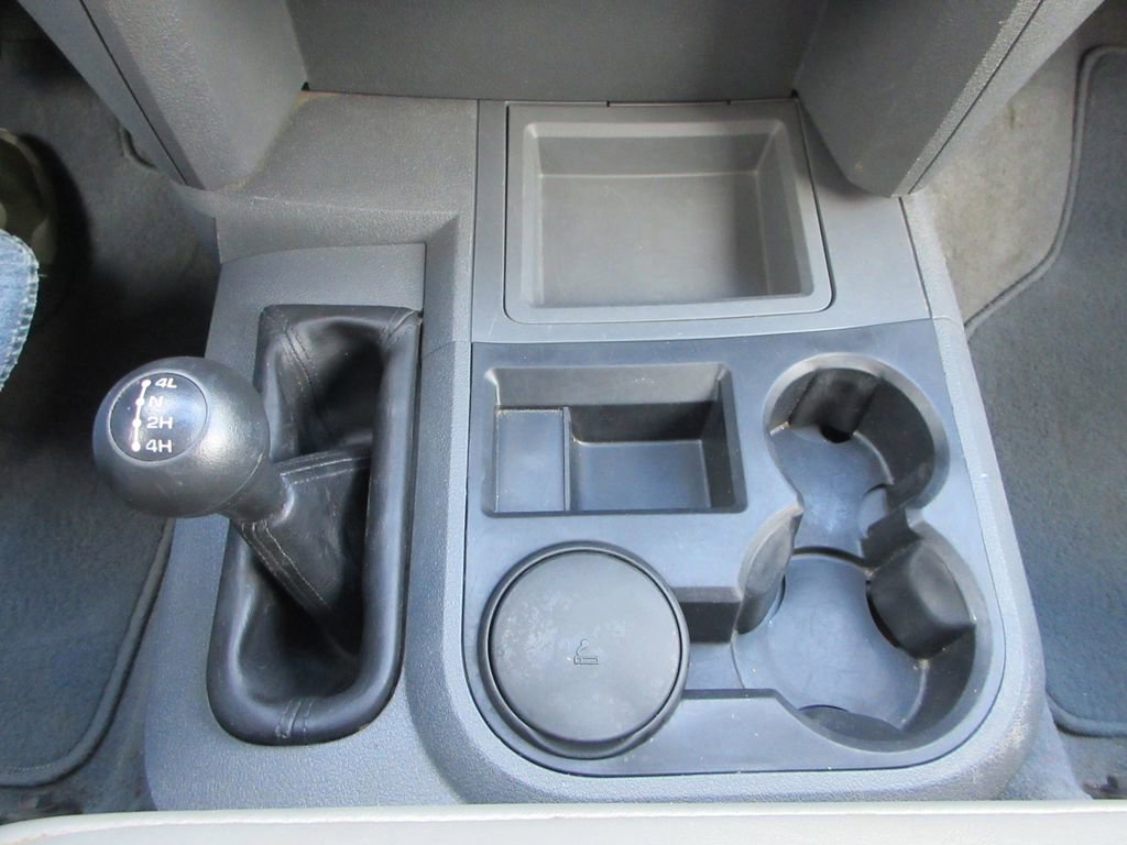 Used 2008 Dodge Ram 2500 Truck ST image 22