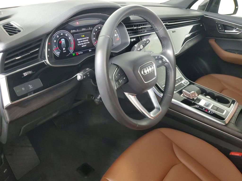 Used 2021 Audi Q7 3.0T Premium AWD/4WD image 24