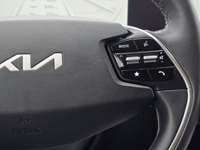 Certified 2024 Kia EV6 Light AWD/4WD image 33