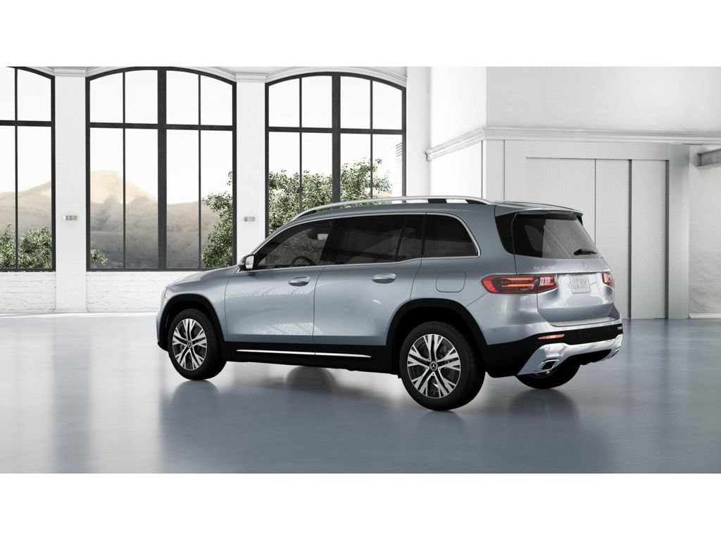 Used 2026 Mercedes-Benz GLB 250 4MATIC image 30
