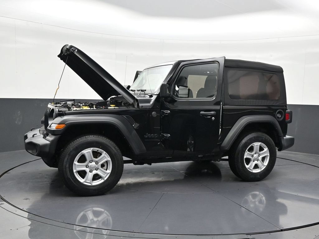 Used 2022 Jeep Wrangler Sport AWD/4WD image 30
