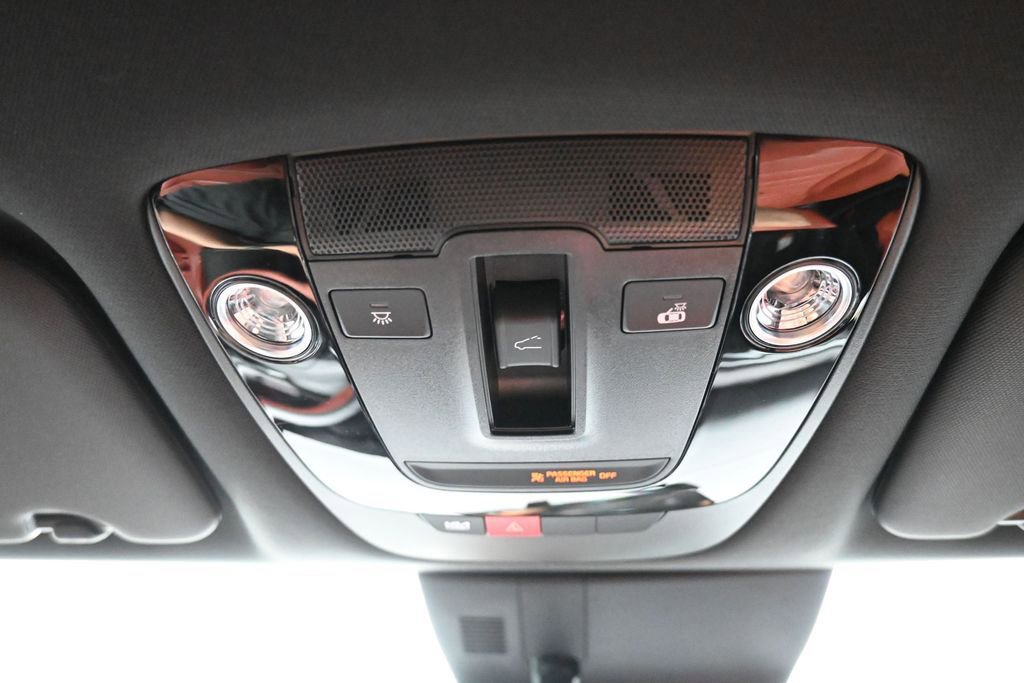 New 2026 Kia Sportage SX FWD image 17